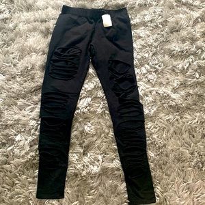 ** Final Price ** Fashion nova ripped leggings